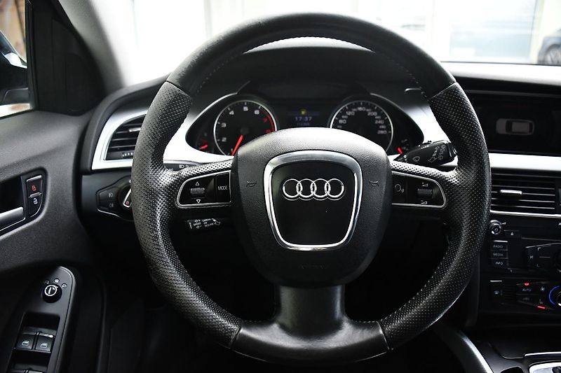 Audi A4 1.8TFSi 118kW AT - fotka 22 z 34
