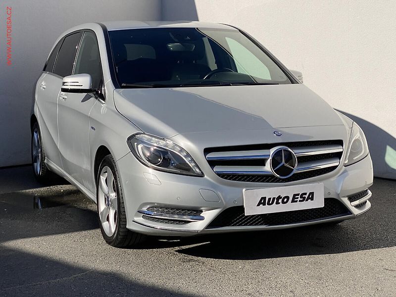 Mercedes-Benz Třídy B (2012) 1.8CDi B200, Bixen, +kola - fotografie inzerátu