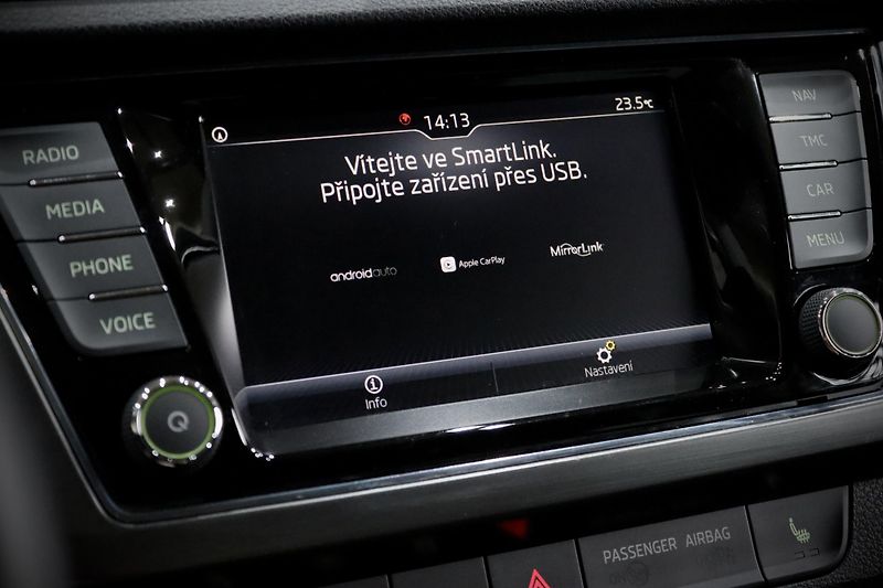 Škoda Fabia 3 1.0 TSI 81 kW - fotka 33 z 35