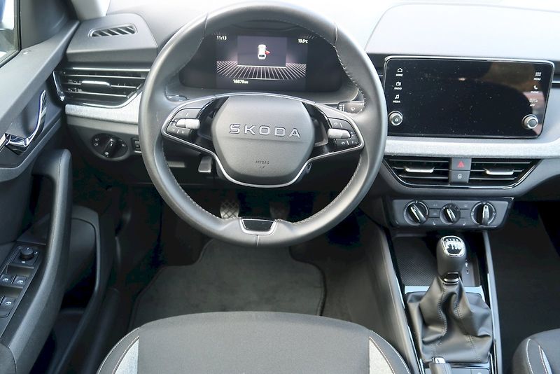 Škoda Scala (2025) Selection 1.0 TSI 85 kW - fotka 22 z 28