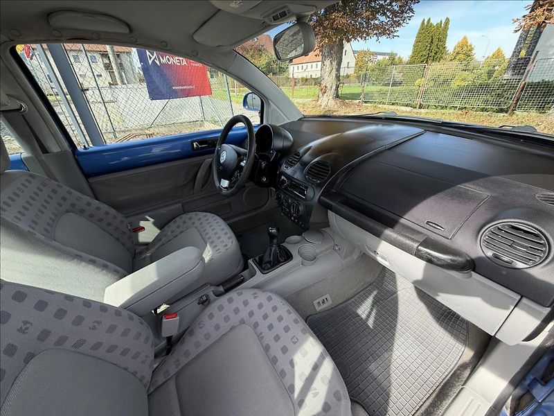 Volkswagen New Beetle 1,9 TDi 66 kW  Klima,VyhřSedad - fotka 21 z 32