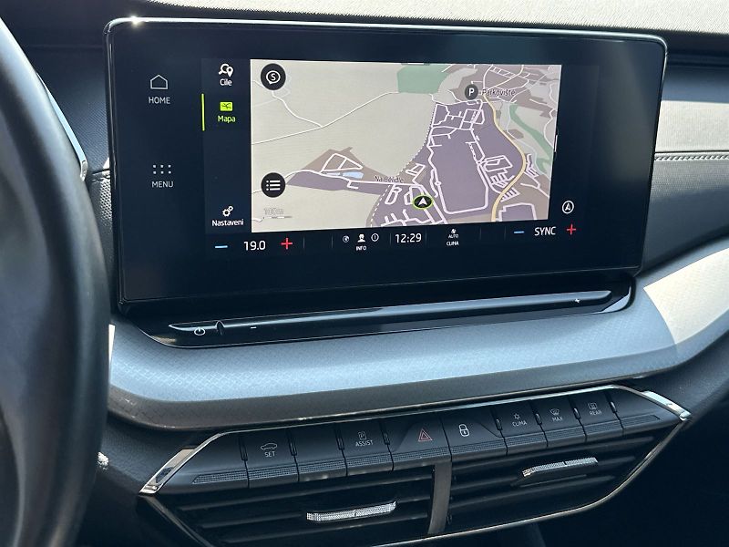 Škoda Octavia (2020) Combi 2.0 TDI DSG Ambition - fotka 17 z 32