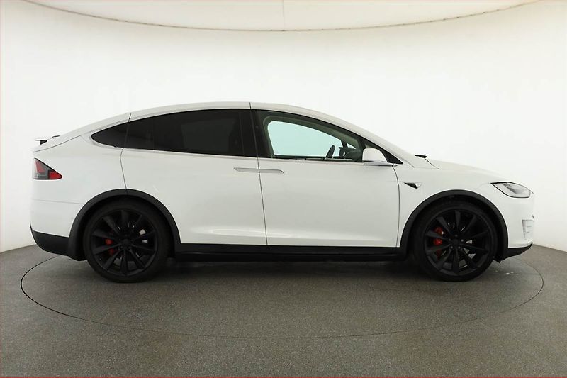 Tesla Model X (2017) P100D, SoH 92% - fotka 6 z 25