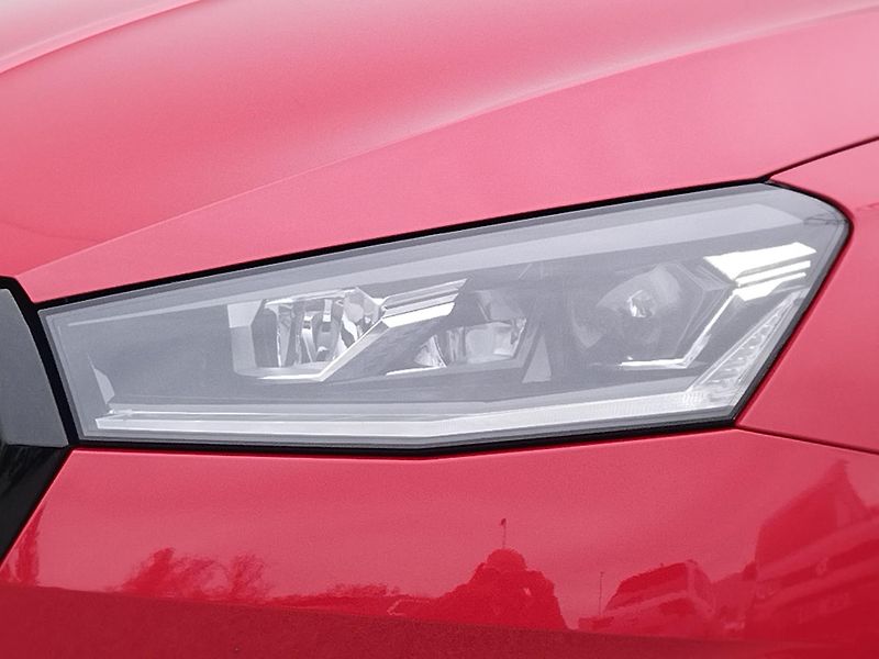 Škoda Fabia 1,0TSI - fotka 23 z 27