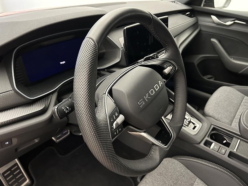 Škoda Octavia 1.5 TSI SportLine - fotka 9 z 28