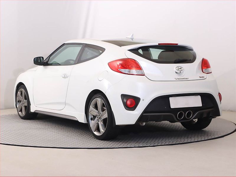 Hyundai Veloster (2013) 1.6 T-GDI, Serv.kniha, Navi - fotka 4 z 19