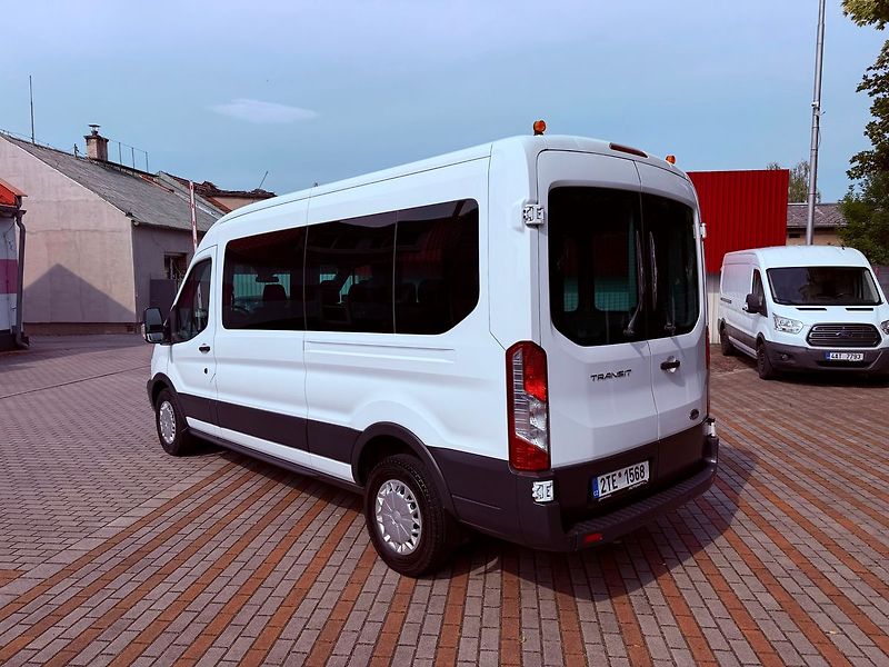 Ford Transit 2.2 TDCi L3H4, 1.Maj, 9 míst - fotka 8 z 21