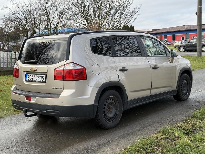 Chevrolet Orlando (2012) 2.0 CRD 96kw - 7 míst/nová STK - fotka 5 z 15