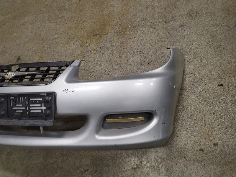 Chrysler Neon přední nárazník  - fotka 4 z 4