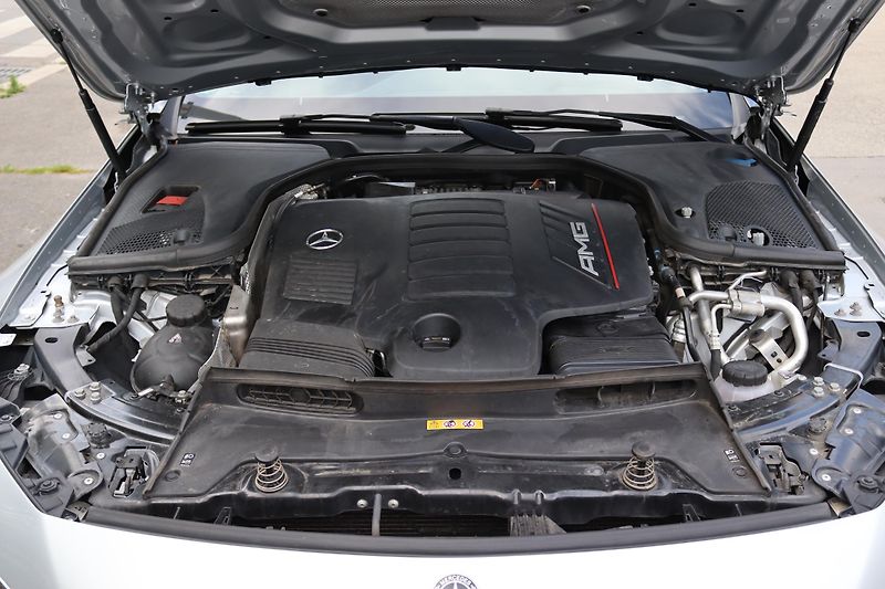 Mercedes-Benz AMG GT 43 4MATIC+ 4D 270kW DPH - fotka 50 z 50
