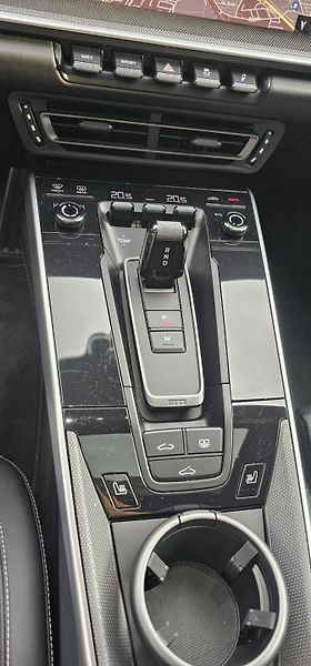 Porsche 911 (2020) Carrera - fotka 11 z 15