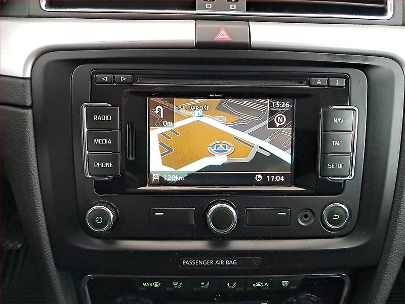 Škoda Superb (2014) Ambition 2.0 TDI, Serv.kniha - fotka 13 z 27