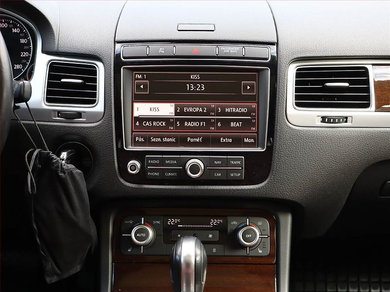Volkswagen Touareg (2015) 3.0 TDI - fotka 10 z 21