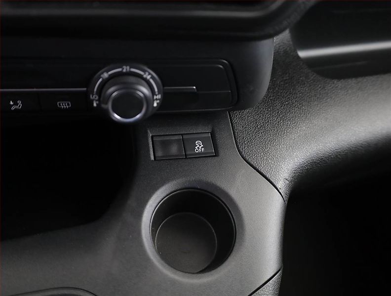 Citroën Berlingo (2023) Maxi Live Pack 1.2 PureTech - fotka 11 z 16
