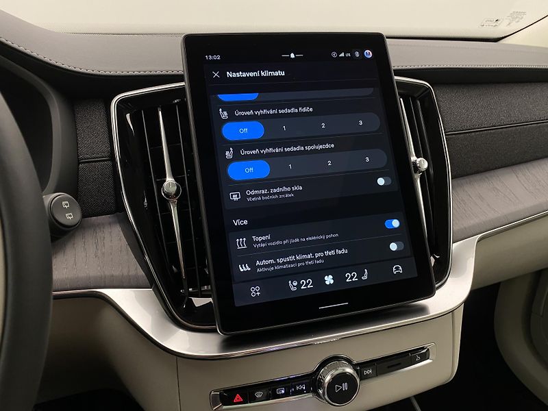Volvo XC90 (2026) T8 AWD Plug-in BRIGHT PLUS 7m - fotka 49 z 71