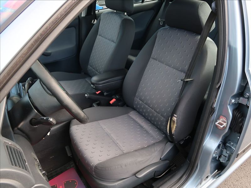 Škoda Octavia 1,6 MPi,75kW,NovéČR,tažné - fotka 10 z 22