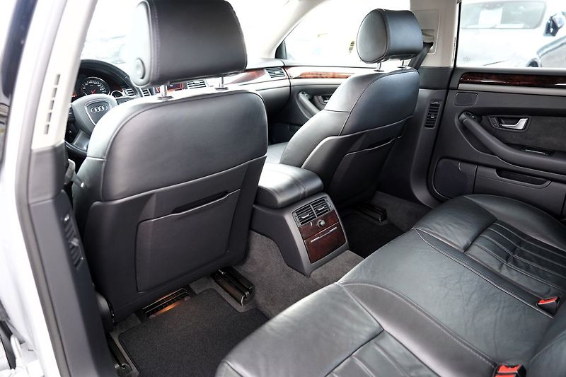 Audi A8 3.0 TDI quattro tiptronic,kůže - fotka 34 z 44