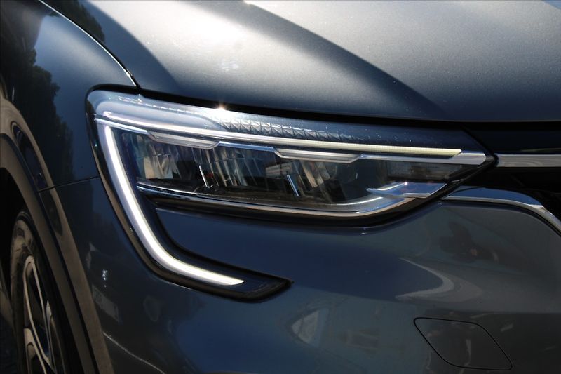 Renault Arkana 1,3 TCe  ČR,1.MAJ,A/T,INTENS - fotka 36 z 38