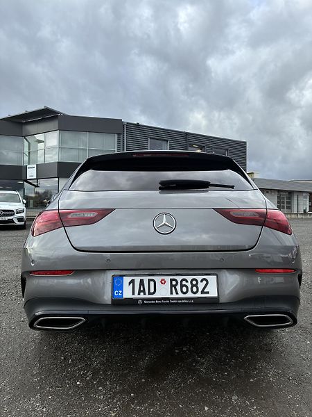 Mercedes-Benz CLA (2024) 200d shooting brake - fotka 4 z 14