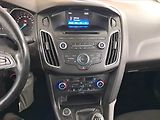 Ford Focus (2017) 1.5 TDCi, Tempomat - náhled 12