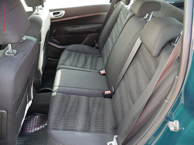 Peugeot 307 (2008) 1.6i, ČR, AC, STK2/28 - fotka 10 z 15