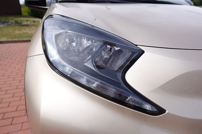 Toyota Aygo 1,0i 53kW M/T Style - fotka 26 z 26