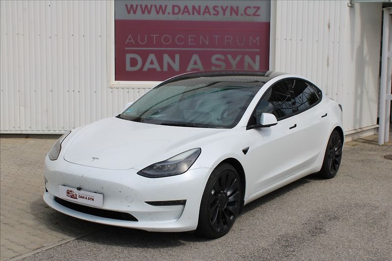 Tesla Model 3 0,0 AWD Performace DPH - fotka 1 z 4