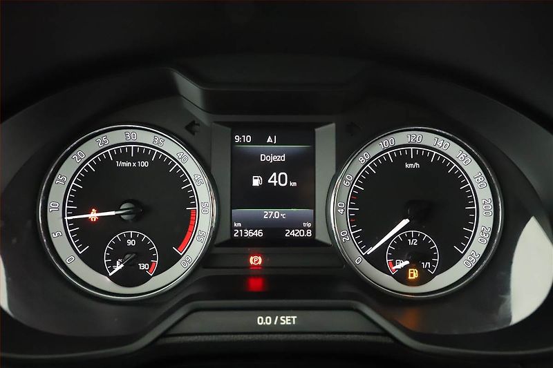 Škoda Octavia (2017) Style 1.6 TDI, Navi, Tempomat - fotka 9 z 14