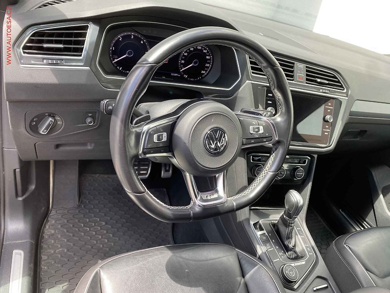 Volkswagen Tiguan (2018) 2.0 TDi 4x4, R-Line, DSG - fotka 13 z 19
