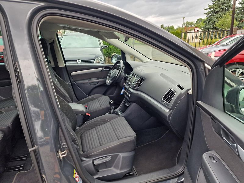 Volkswagen Sharan 2,0TDI CUP - fotka 11 z 16