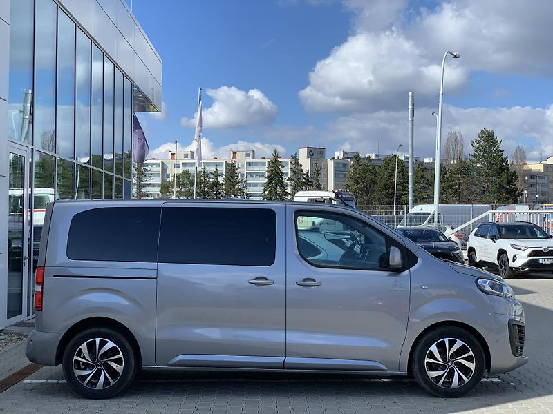 Citroën SpaceTourer SHINE 2.0 BlueHDi 130kW AT8 - fotka 4 z 24