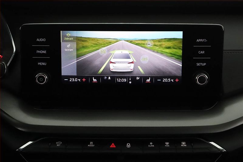 Škoda Octavia (2021) Ambition 2.0 TDI, ČR,1.maj - fotka 13 z 17