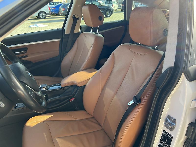 BMW Řada 3 (2019) GT 140kW xDrive - fotka 11 z 33