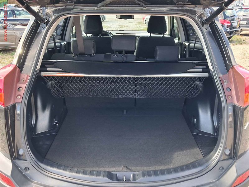 Toyota RAV4 (2014) 2.2 D-4D 4x4, ČR, AC, TZ - fotka 7 z 22