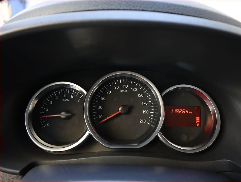 Dacia Lodgy (2019) 1.6 SCe, Serv.kniha, Navi - fotka 11 z 19