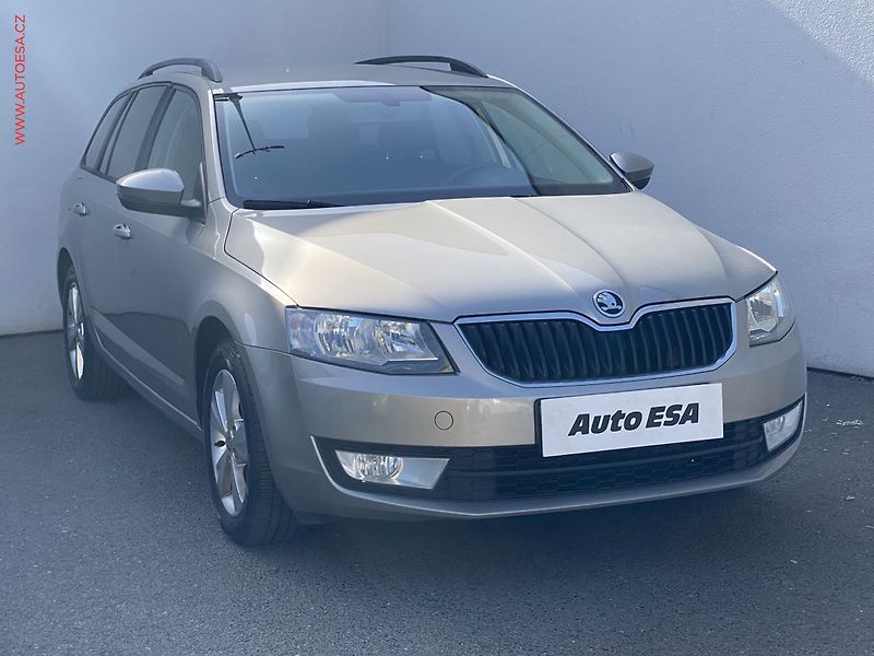 Škoda Octavia (2016) 1.6TDi, 1.maj,ČR, AC, park - fotografie inzerátu