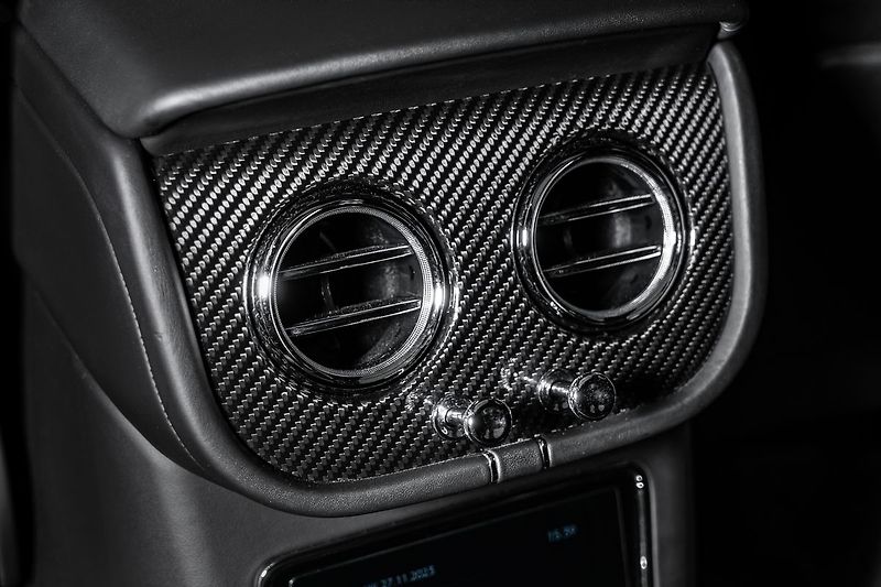 Bentley Bentayga First Edition - fotka 22 z 30