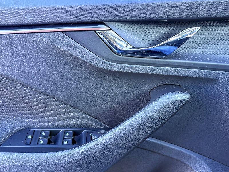 Škoda Scala (2025) DSG 1.0 TSI / 85 kW TOP SELECT - fotka 22 z 26