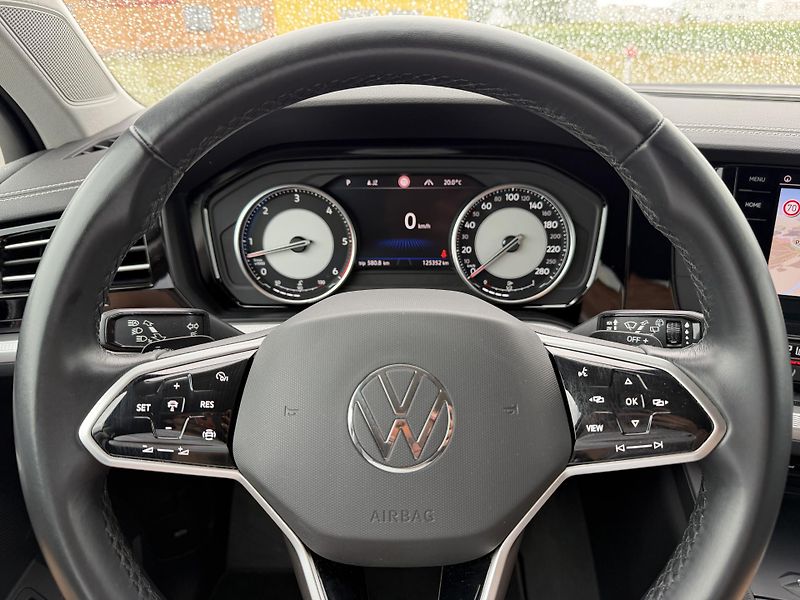 Volkswagen Touareg 3.0 TDI VZDUCH TAŽNÉ ČR DPH! - fotka 16 z 38