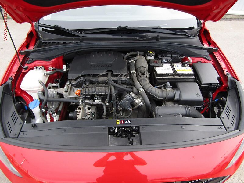 Hyundai i30 (2023) 1.0 T-GDi, ČR, AC, tempo - fotka 20 z 20
