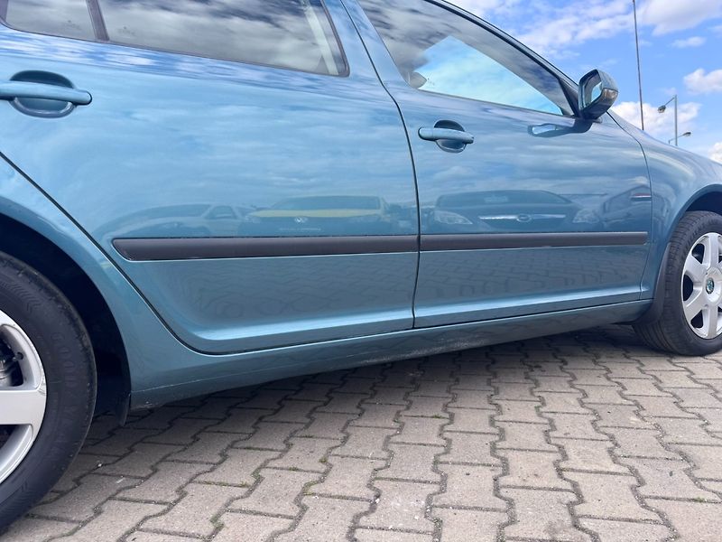Škoda Octavia (2007) 1,9 TDI 77 KW ELEGANCE - fotka 17 z 48