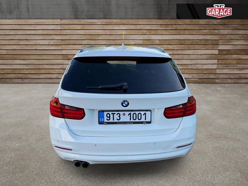 BMW Řada 3 (2014) + 335d + X-DRIVE + HEAD UP +  - fotka 4 z 24