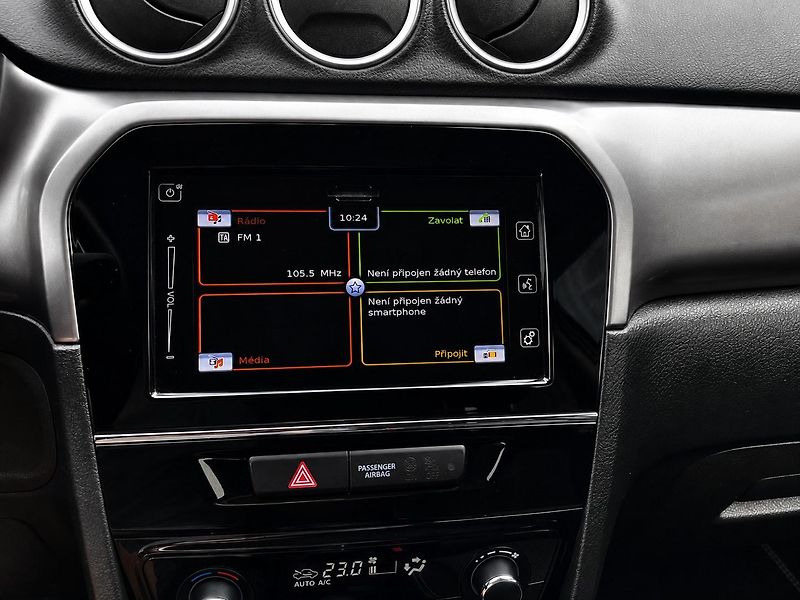 Suzuki Vitara (2021) 1.4 BoosterJet Hybrid - fotka 17 z 33
