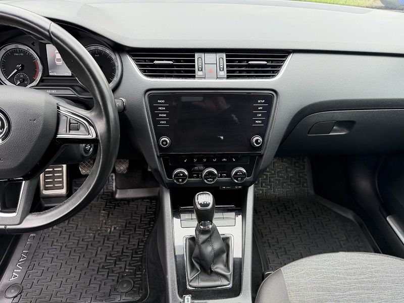 Škoda Octavia 1.4 TSI CNG G-Tec STYLE - fotka 18 z 23