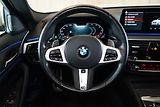 BMW Řada 5 M550i xDrive, Nezávislé, Laser - náhled 26