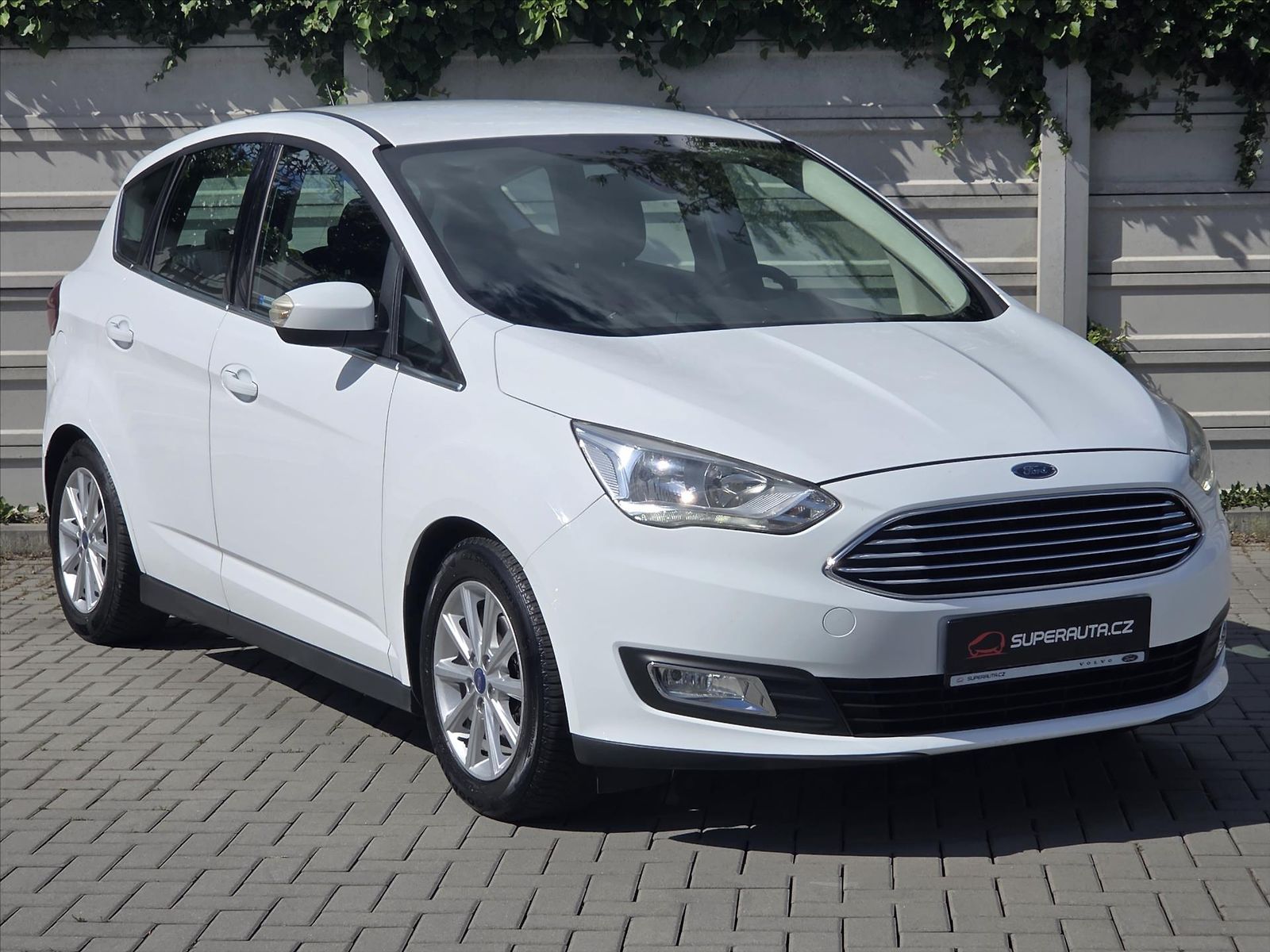 Ford C-MAX 1,5 TDCi 88kW Titanium ČR  Tit