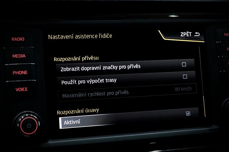 Seat Ateca 1.4 TSI 110 kW DSG 4Drive - fotka 35 z 45