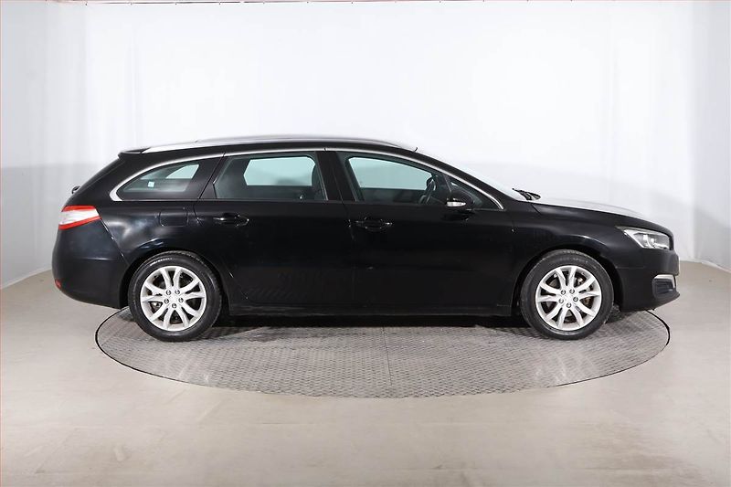 Peugeot 508 (2015) 2.0 HDi, Serv.kniha, Navi - fotka 6 z 22