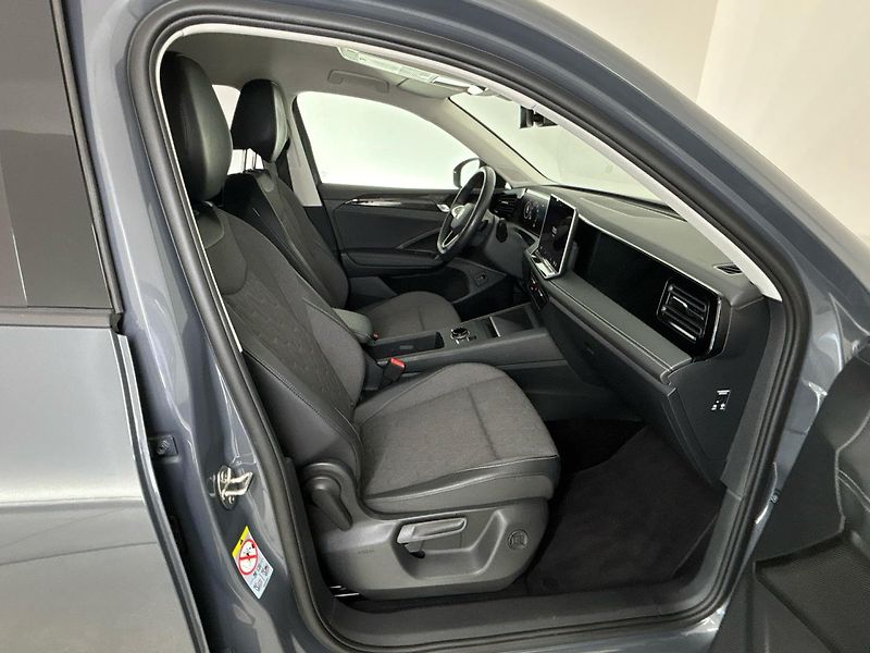 Volkswagen Tiguan People DSG - fotka 9 z 31