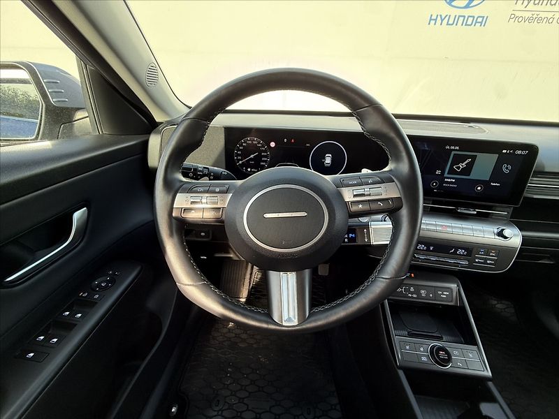 Hyundai Kona 1,6 T-GDI 101kW DCT Style - fotka 9 z 27